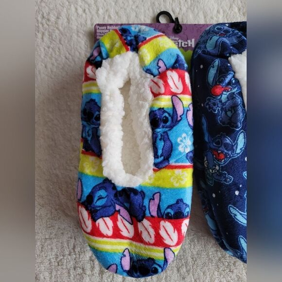 New Disney's Lilo & Stitch 2 Pack Women's Slipper Socks one size - Picture 2 of 10